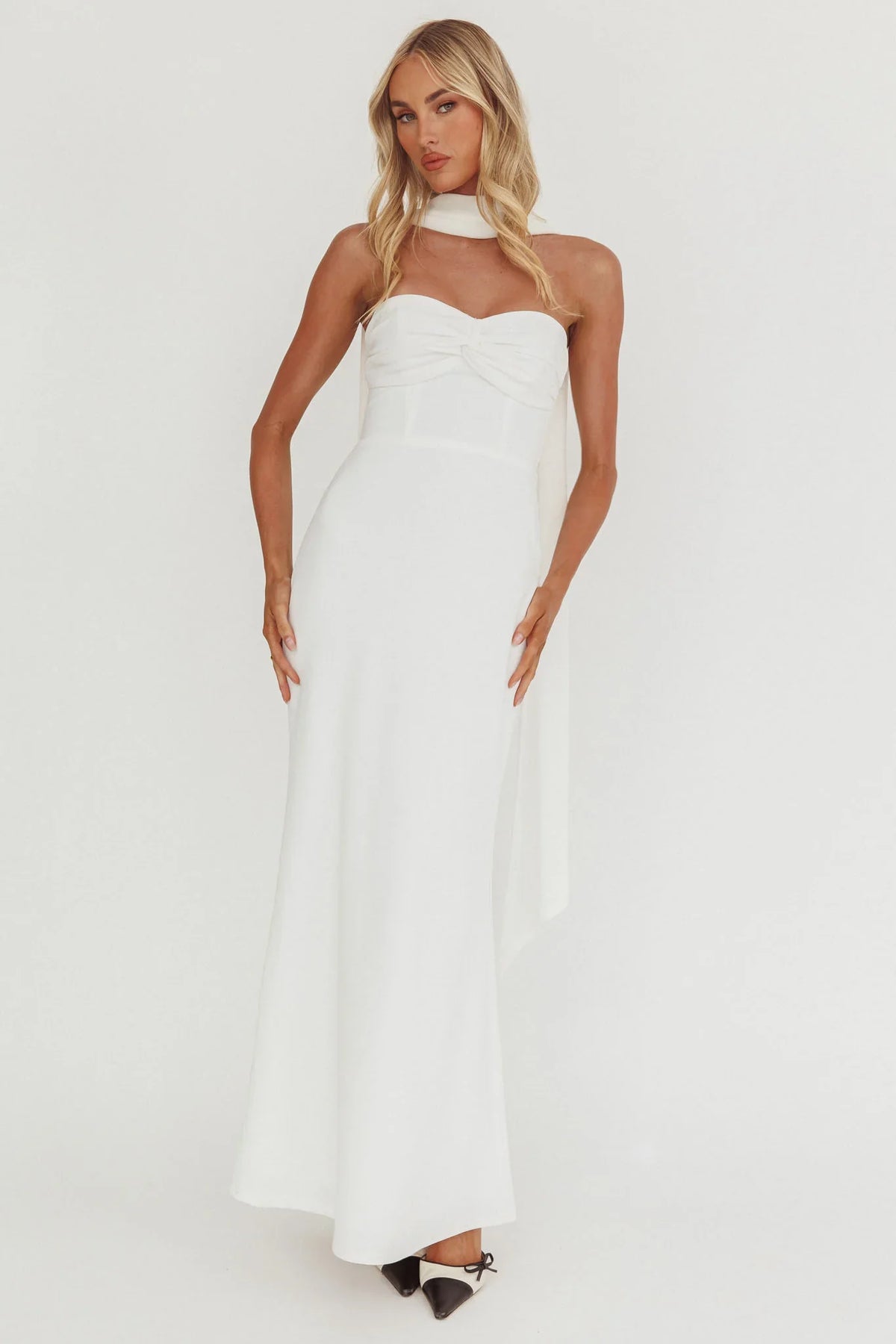 Of The Night Twist Bust Maxi Dress White