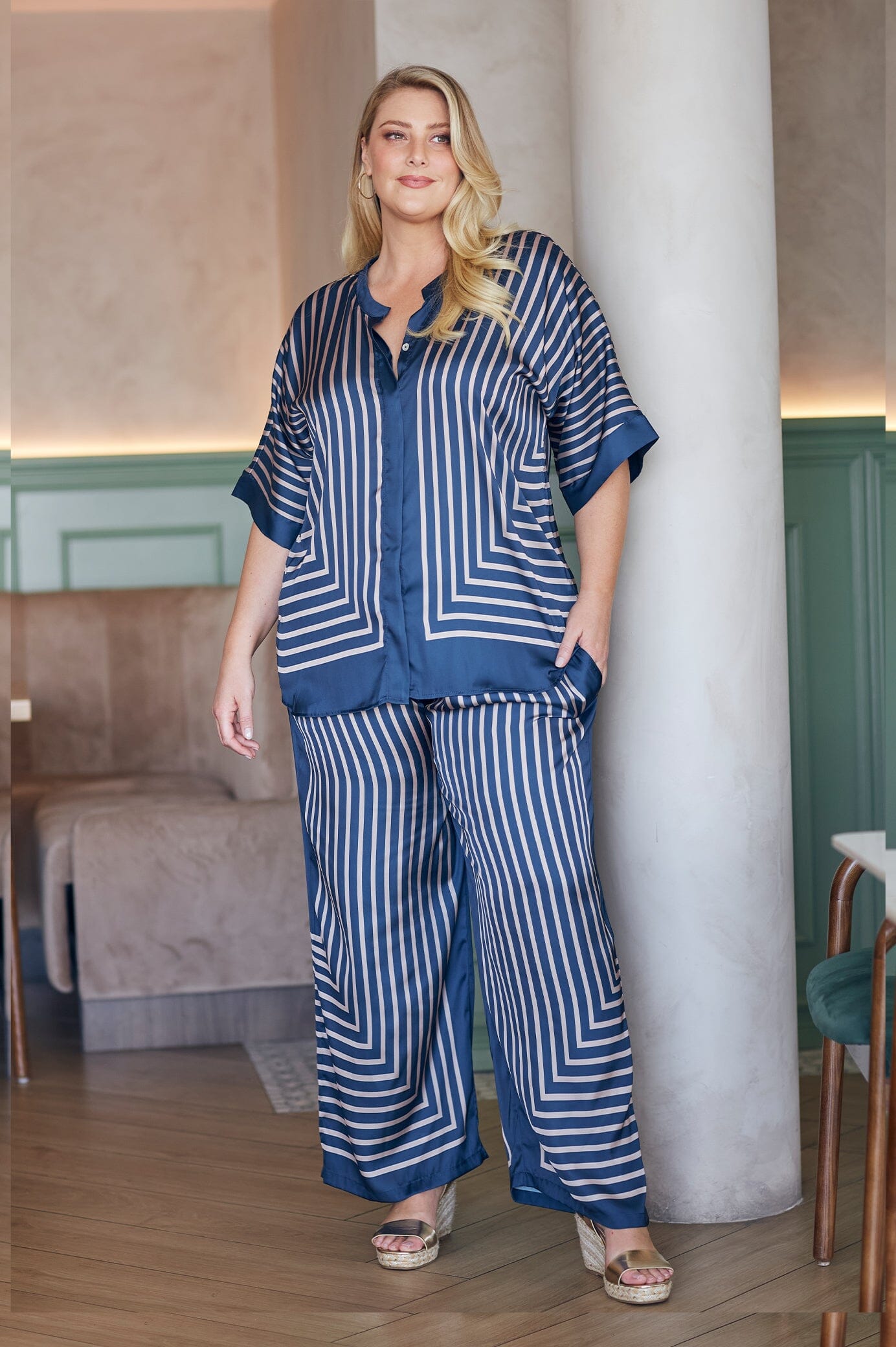 Alma Pants Navy