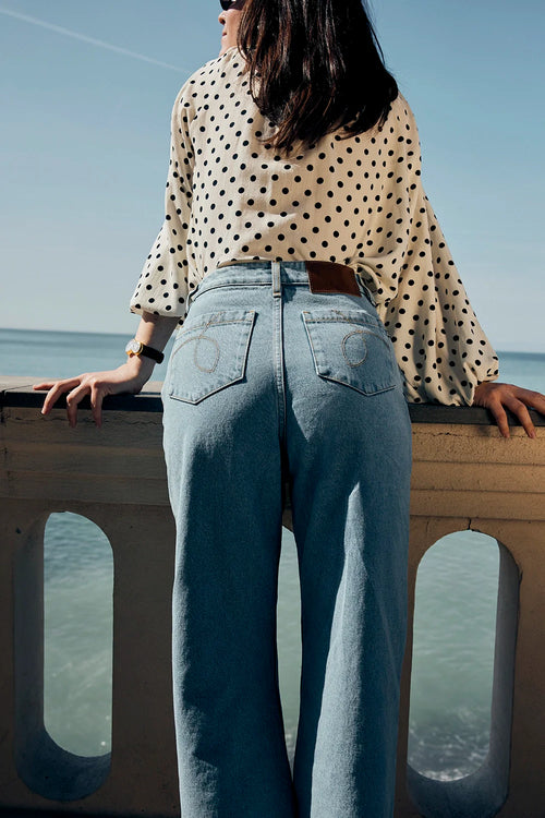 JEAN NELSON LIGHT BLUE
